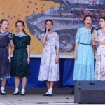 Со сцены прозвучали стихи и песни о войне и Победе